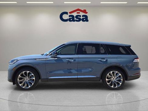 Used 2025 Lincoln Aviator Reserve w/ Illumination Package RWD image 5