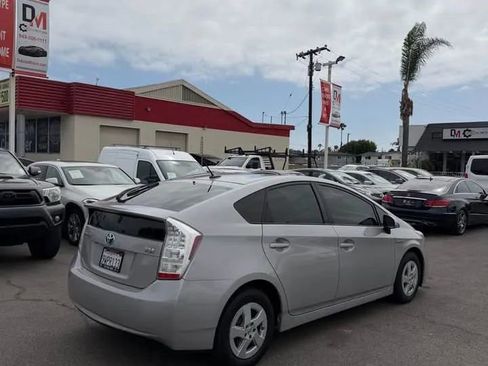 Used 2010 Toyota Prius Five FWD image 5