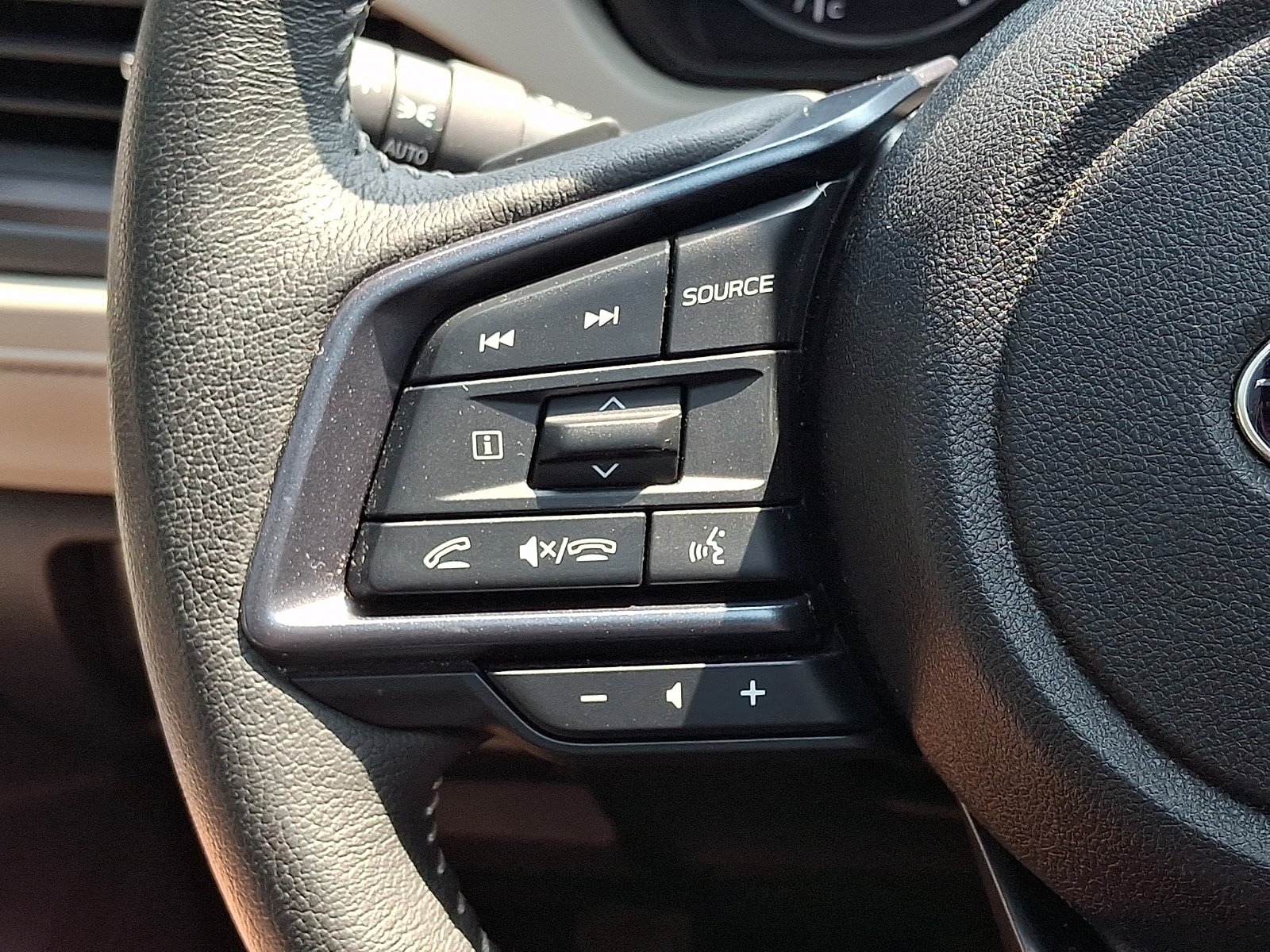 Certified 2025 Subaru Forester Limited AWD/4WD image 22