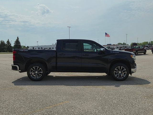 Certified 2024 Chevrolet Silverado 1500 LT AWD/4WD image 4
