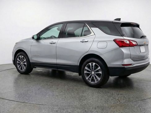 Used 2025 Chevrolet Equinox LT image 6