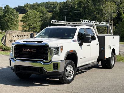 Used 2023 GMC Sierra 3500 Pro w/ Convenience Package