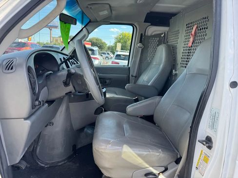 Used 2008 Ford E-250 and Econoline 250 image 4
