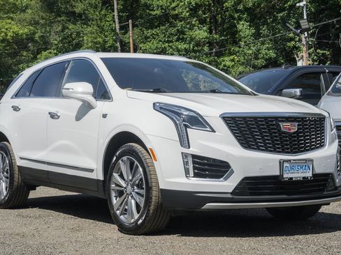 Used 2025 Cadillac XT5 Premium Luxury image 1