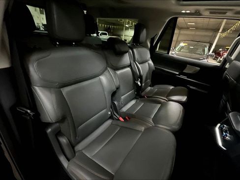 Certified 2025 Ford Expedition Max Active AWD/4WD image 26