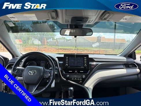 Used 2021 Toyota Camry SE FWD image 12