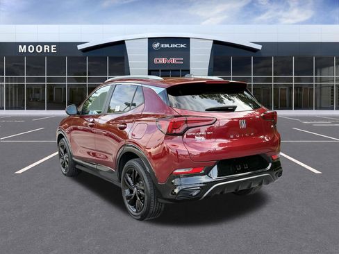 Used 2024 Buick Encore GX Sport Touring FWD image 5