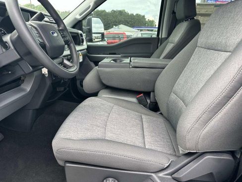 New 2026 Ford F250 XL w/ STX Appearance Package AWD/4WD image 9