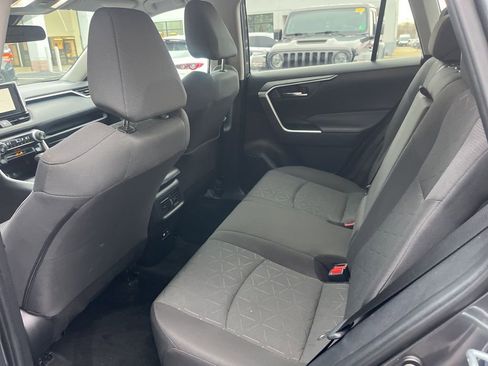 Used 2024 Toyota RAV4 XLE image 61