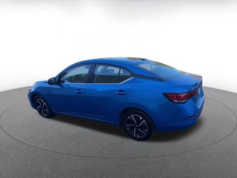 Used 2025 Nissan Sentra SV image 10
