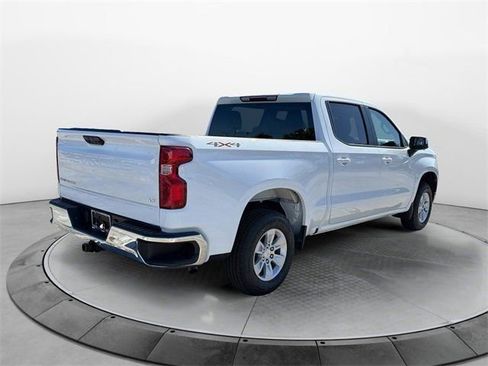 Used 2025 Chevrolet Silverado 1500 LT image 7