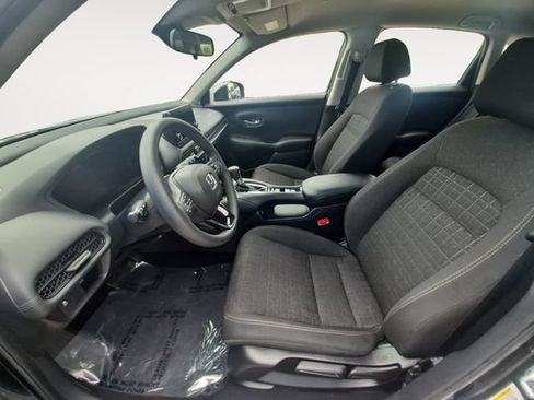 Certified 2023 Honda HR-V LX image 9