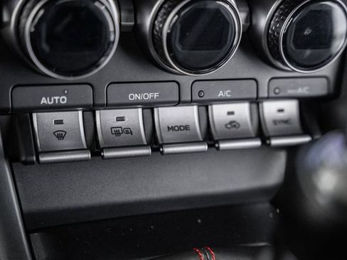 Used 2024 Subaru BRZ Limited image 19