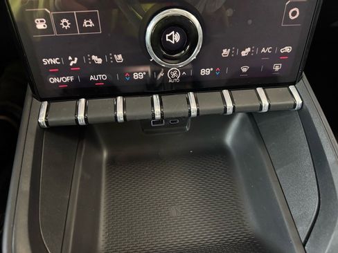 New 2026 GMC Terrain Elevation w/ Elevation Premium Package image 20