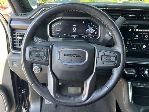 Used 2024 GMC Sierra 2500 Denali Ultimate w/ Max Trailering Package AWD/4WD image 12
