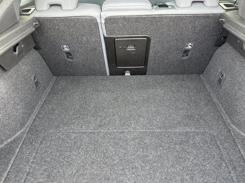 Used 2022 Polestar Polestar 2 w/ Plus Package image 33