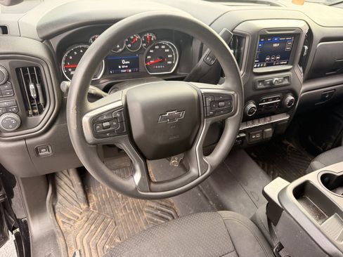 Used 2021 Chevrolet Silverado 1500 Custom Trail Boss w/ Midnight Edition AWD/4WD image 12
