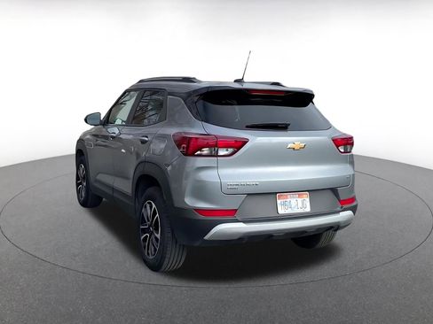 Used 2025 Chevrolet TrailBlazer LT image 11