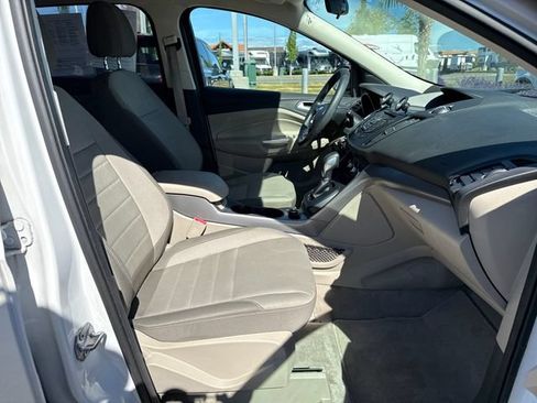Used 2015 Ford Escape SE AWD/4WD image 9