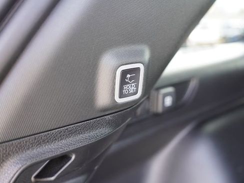 Certified 2023 Jeep Grand Cherokee Altitude image 22