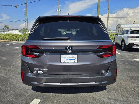 New 2026 Honda Odyssey EX-L image 5
