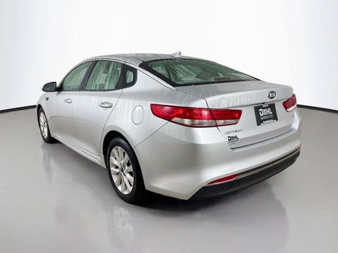 Used 2016 Kia Optima EX FWD image 10