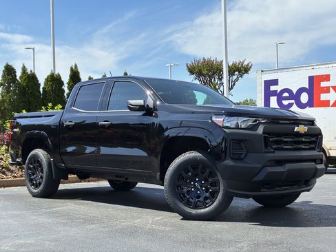 New 2026 Chevrolet Colorado W/T w/ WT Custom Package AWD/4WD image 2