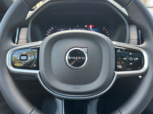 New 2026 Volvo XC90 B5 Plus image 21