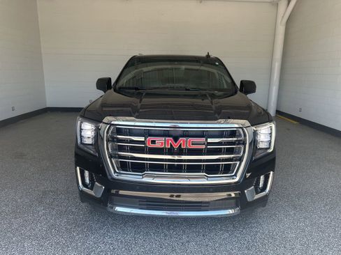 Used 2024 GMC Yukon XL SLT w/ SLT Luxury Package AWD/4WD image 5