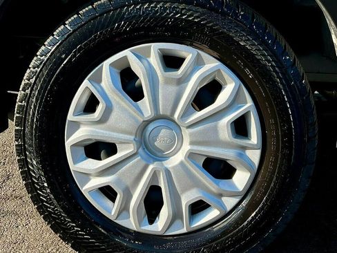 Used 2024 Ford Transit 250 Low Roof w/ Exterior Upgrade Package image 22