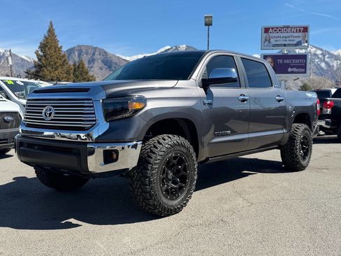 Used 2017 Toyota Tundra Limited image 3