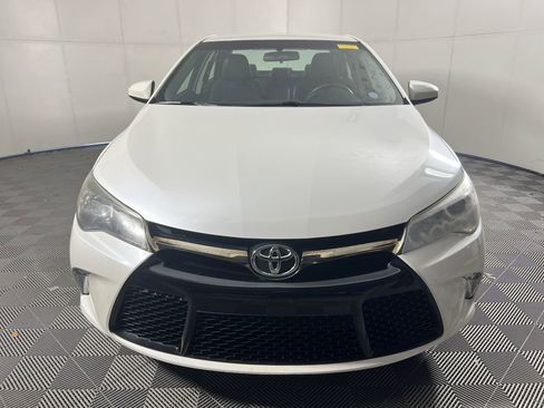 Used 2016 Toyota Camry SE FWD image 10