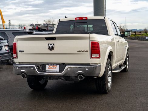 Used 2018 RAM 1500 Laramie w/ Convenience Group image 9