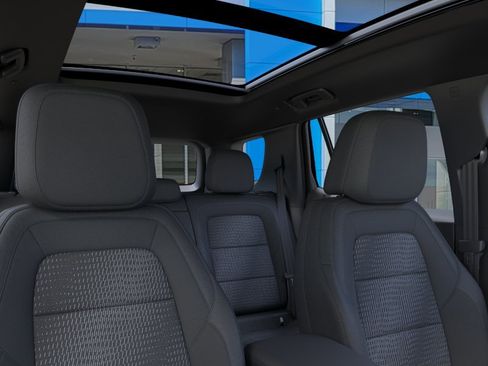 New 2026 Chevrolet Equinox LT image 48