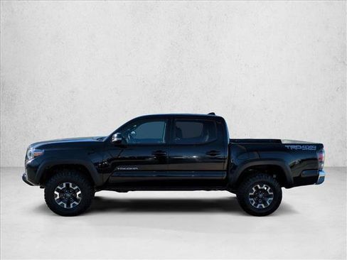 Used 2021 Toyota Tacoma TRD Off-Road image 9