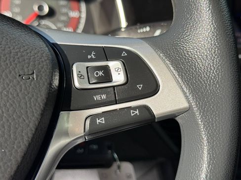Used 2019 Volkswagen Jetta SE FWD image 18