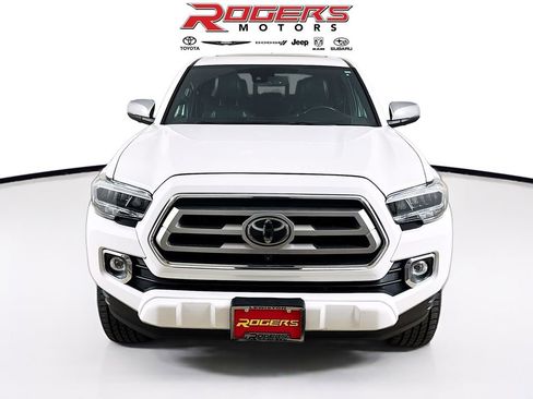 Used 2020 Toyota Tacoma Limited AWD/4WD image 7