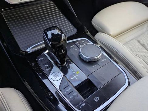 Used 2023 BMW X3 sDrive30i w/ Premium Package image 12
