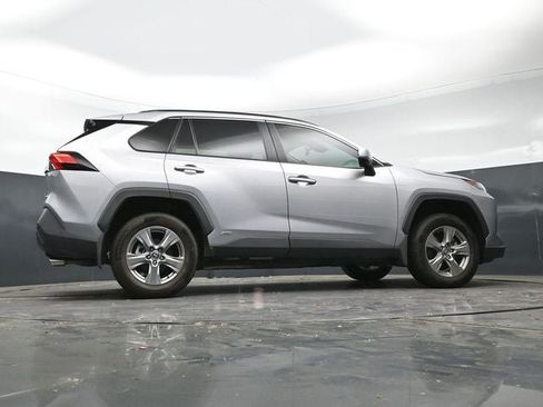 Used 2023 Toyota RAV4 XLE AWD/4WD image 24