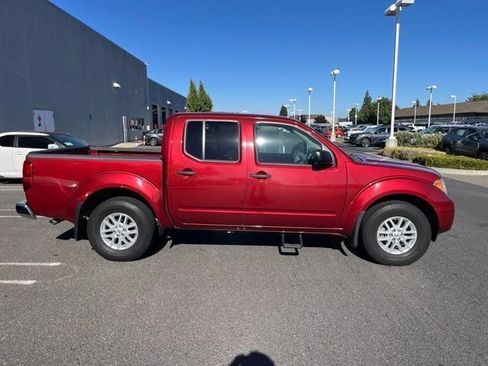 Used 2019 Nissan Frontier SV RWD image 4