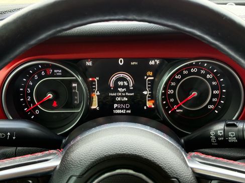 Used 2018 Jeep Wrangler Unlimited Rubicon image 17