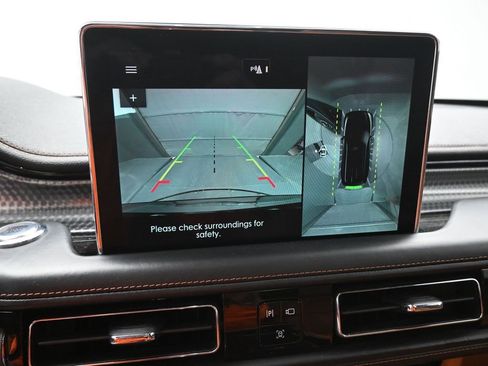 Used 2021 Lincoln Aviator Black Label w/ Dynamic Handling Package image 3