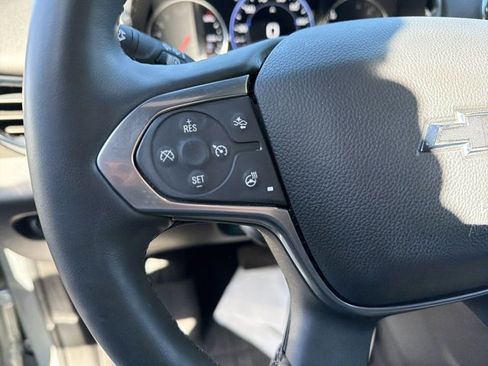 Used 2023 Chevrolet Traverse Premier w/ Redline Edition image 20