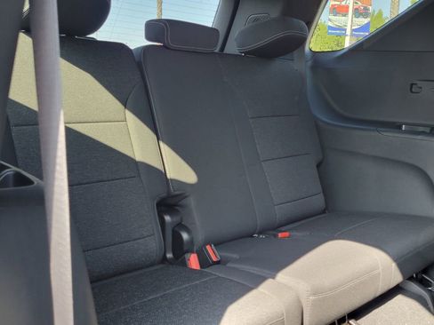 New 2026 Chevrolet Traverse LT image 18