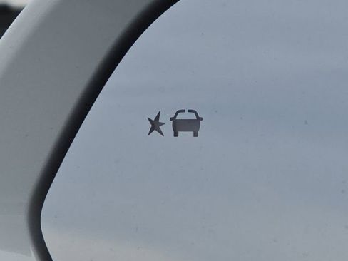 New 2025 Chevrolet Blazer EV LT image 8