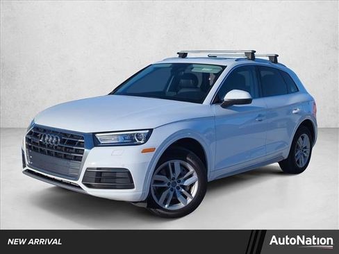 Used 2020 Audi Q5 2.0T Premium w/ Convenience Package image 1