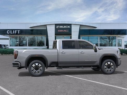New 2025 GMC Sierra 2500 Denali w/ Denali Reserve Package image 6
