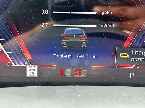 New 2026 BMW X5 xDrive50e w/ Executive Package image 9