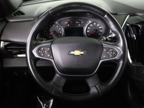 Used 2023 Chevrolet Traverse LT AWD/4WD image 43