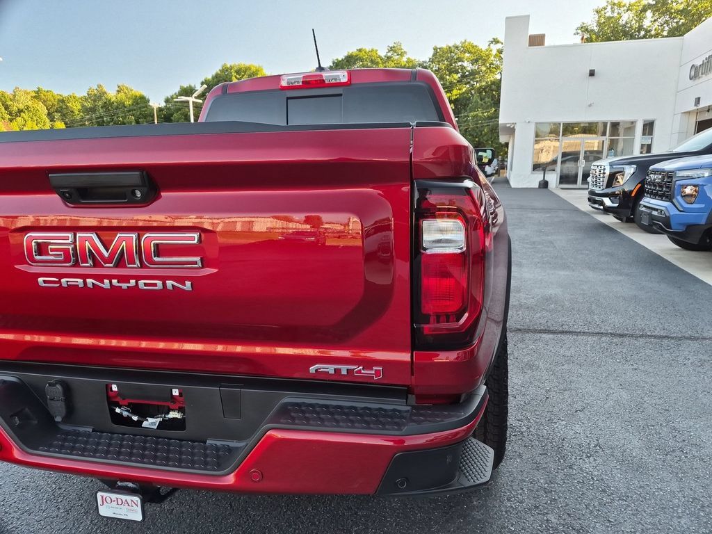 New 2026 GMC Canyon AT4 w/ Technology Plus Package AWD/4WD image 7